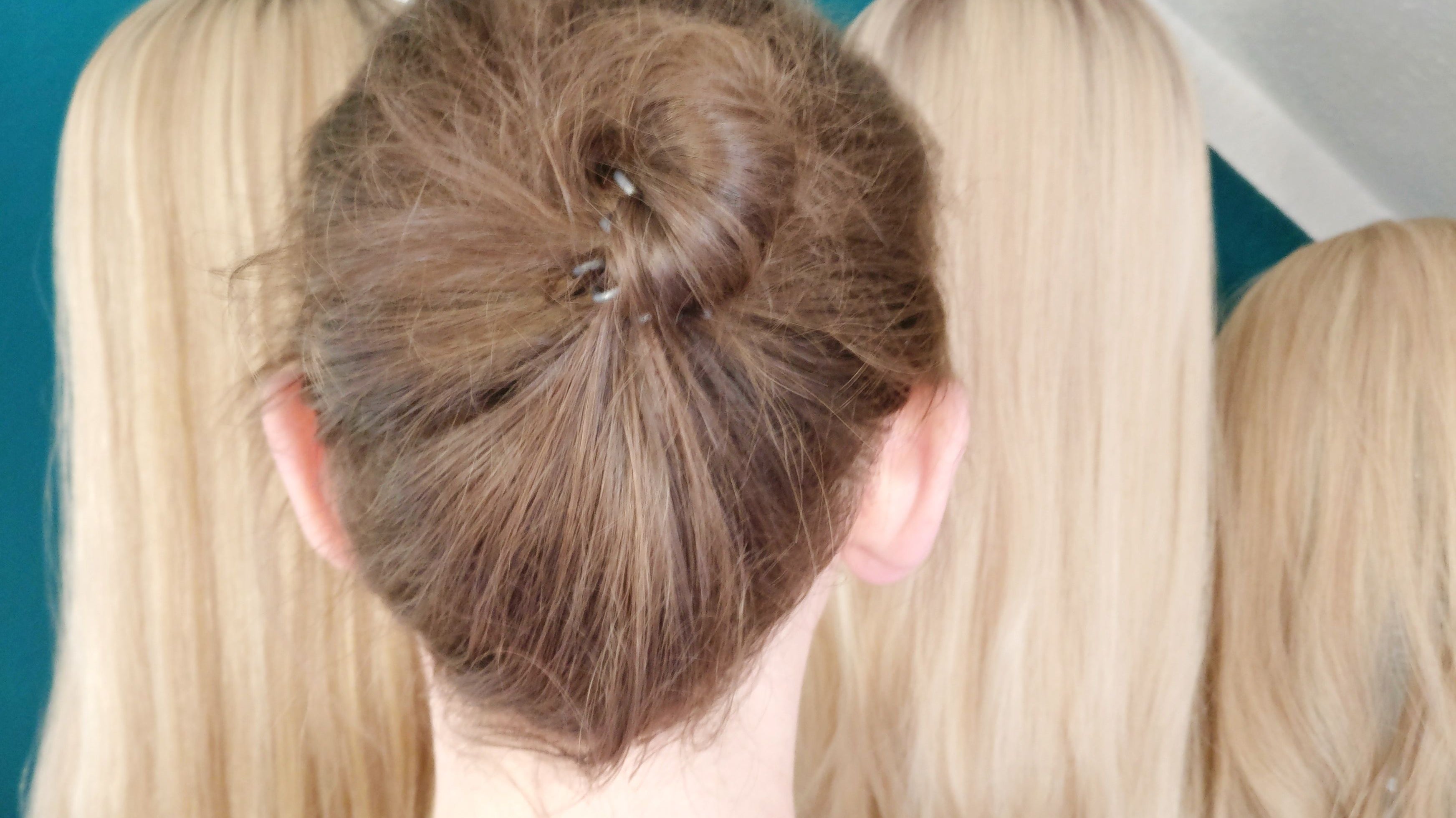 How-to: Ein Haarteil aus Echthaar richtig waschen